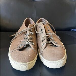 FRYE AND CO. Men's Tan Canvas Sneakers